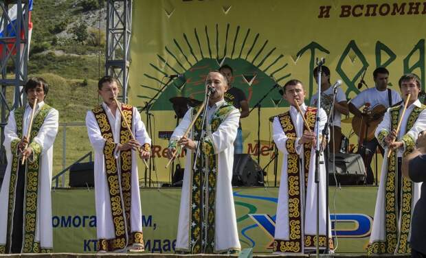 Международный фестиваль этно-музыки "Торатау 2013"