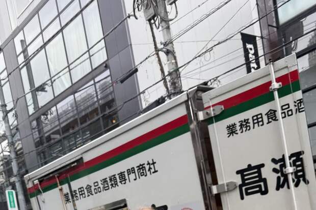 Актриса Оливия Уайлд опубликовала редкое фото сына