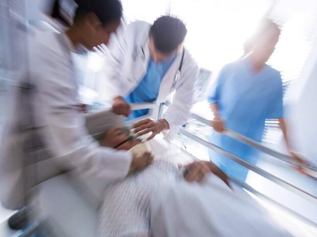 Больные с привилегиями: в Смоленске изменился порядок записи ко врачу