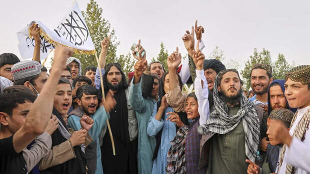 Талибан не пустил женщин на празднование годовщины своего возвращения к власти