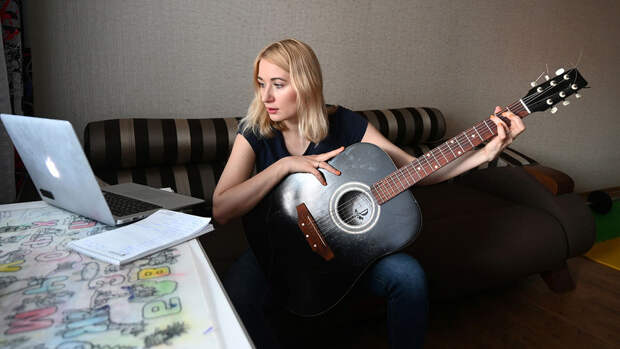 Портал "Рамблер" создал спецпроект к годовщине пандемии коронавируса