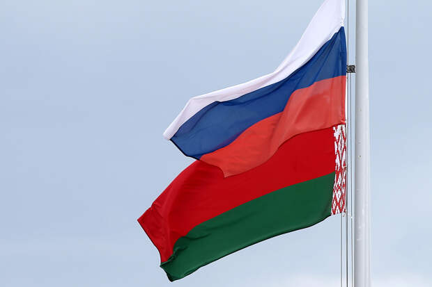 РИАН: Белоруссия утвердила в доктрине ВНС военную помощь РФ и союзникам
