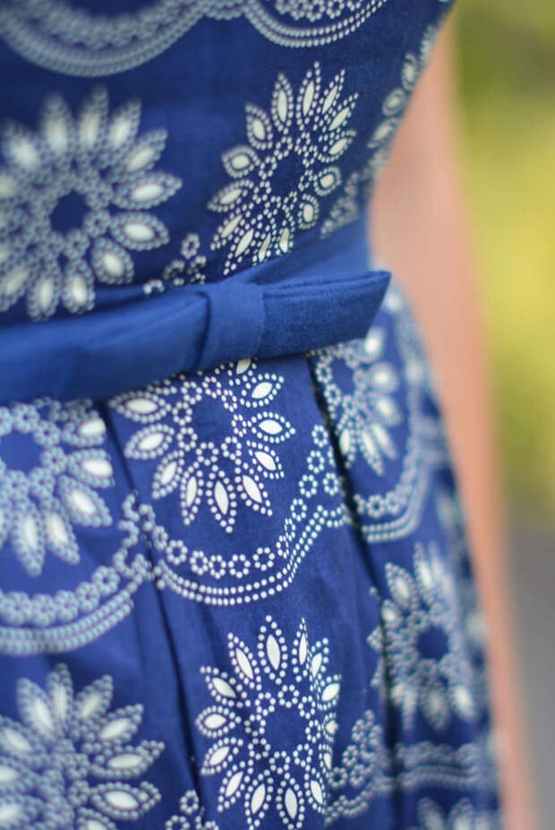 Navy floral vintage-style dress