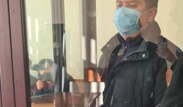 Суд отправил министра ЖКХ Башкирии под домашний арест на месяц и 17 суток