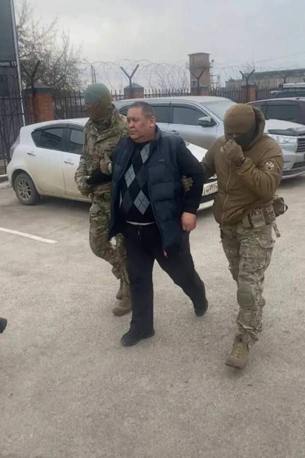 Лишён гражданства РФ и депортирован руководитель кыргызской диаспоры Бурятии