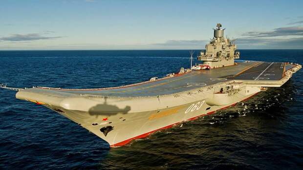 19FortyFive: «Адмиралу Кузнецову» не нужны самолеты, чтобы уничтожить флотилию ВМС США