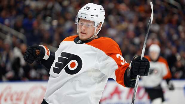 «Я не отдыхал, тренировался каждый день». Мичков — о перерыве на Олимпиаду в НХЛ