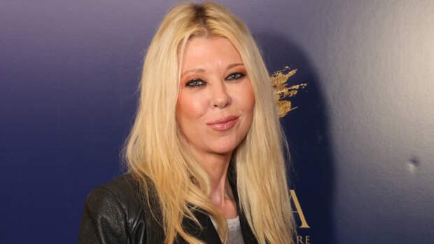 Звезду "Американского пирога" госпитализировали из отеля, ее могли опоить