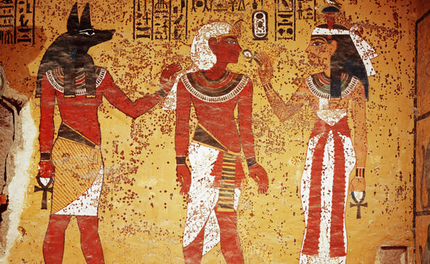 Демоны Были у египтян и свои демоны. Они играли важную роль в системах древних верований. Египетские демоны были слабее богов, но также обладали бессмертием и могли присутствовать в нескольких местах одновременно.