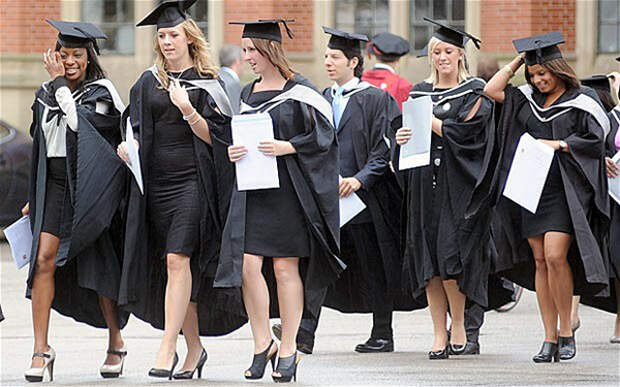 graduates_1870083b