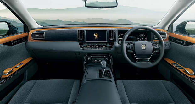 Японский ответ Rolls-Royce: представлен обновленный Toyota Century — флагманский седан стал безопаснее и дороже на 20 тыс. долларов