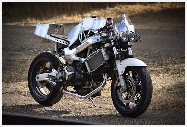 Honda VTR1000F