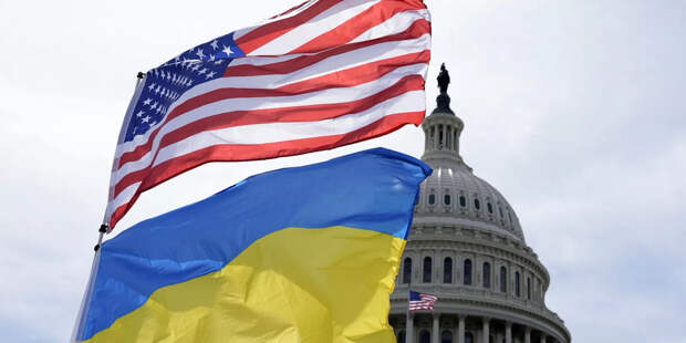 Американский и украинский флаги развеваются на ветру возле Капитолия во вторник, 23 апреля 2024 года, в Вашингтоне. Американский и украинский флаги развеваются на ветру возле Капитолия во вторник, 23 апреля 2024 года, в Вашингтоне. - ИноСМИ, 1920, 31.10.2024
