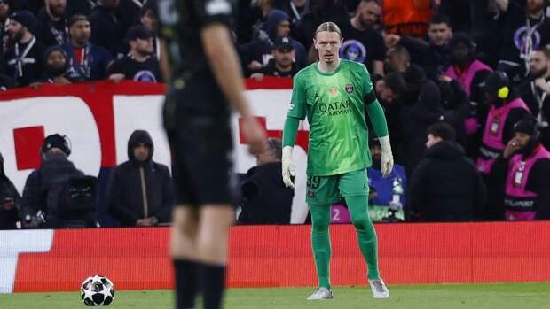 В «ПСЖ» в восторге от игры Сафонова против «Ливерпуля»: «Что за матч, Матвей!»