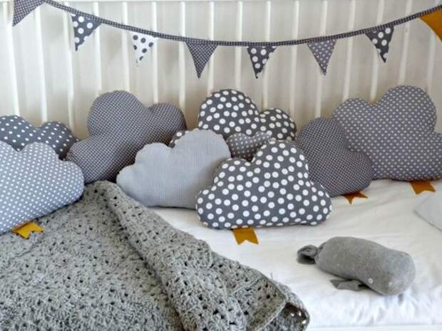 Cloud pillows-I just want it make tons of these for my room: 