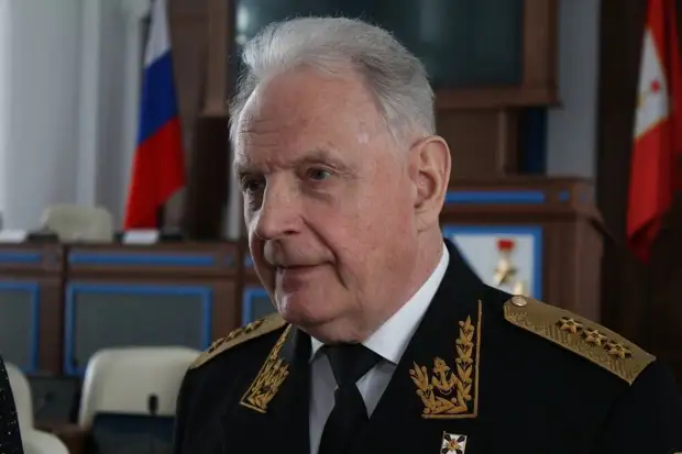 Адмирал Касатонов: "Ненависть к России царила в Киеве уже спустя месяц после распада СССР"