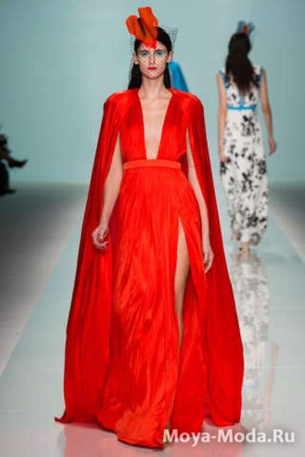 Модные сарафаны весна-лето 2015 Emanuel Ungaro