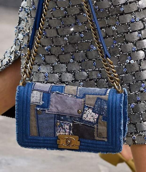 Сумочки Chanel