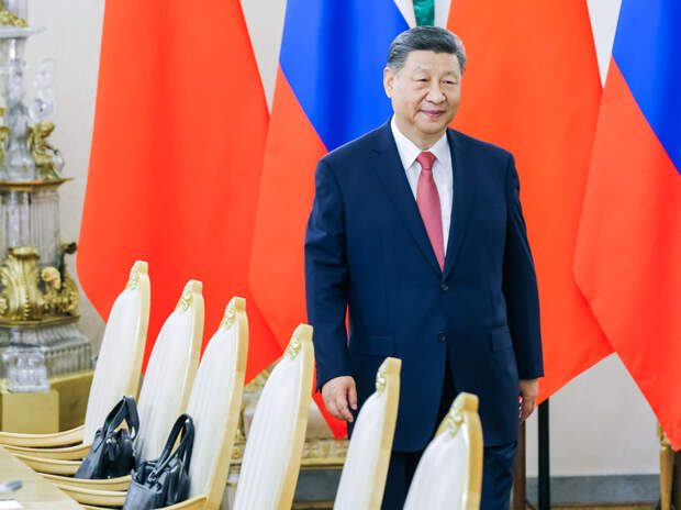 Си Цзиньпин принял лидера Гоминьдана в Пекине на фоне обострения вокруг Тайваня