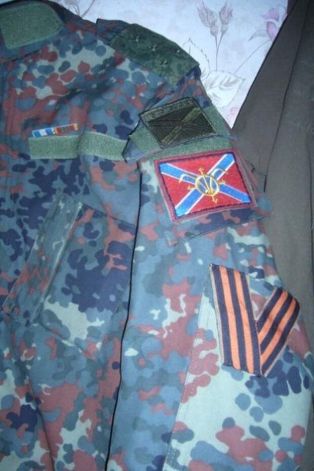 Добровольческий отряд "Unite Continentale", оценочно до полувзвода.