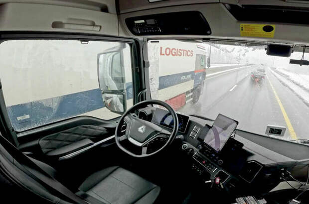 Штраф за превышение скорости беспилотного авто получит его владелец