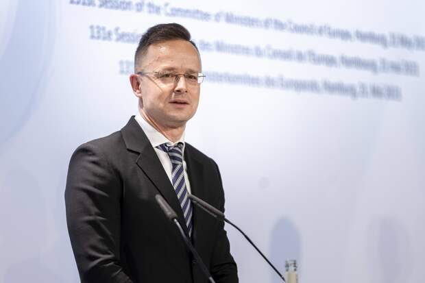 «Отличная работа!»: Сийярто высказался о публикации его телефонных разговоров