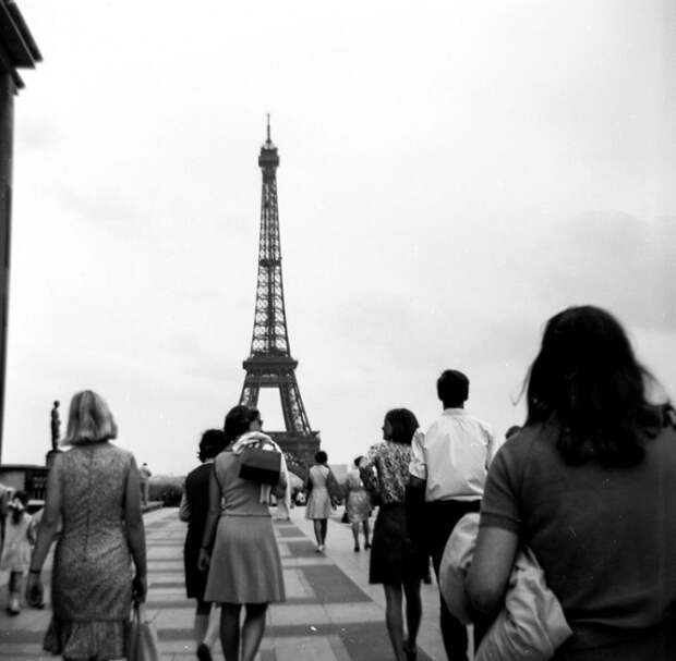 Винтажные фотографии цветущего Парижа в 60-х годах 