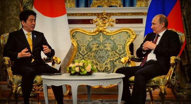 «Бизнес, как обычно»: встреча Путина и Абэ