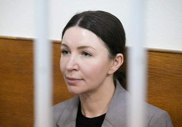 Отец Блиновской раскрыл состав «передачек» дочери в колонию