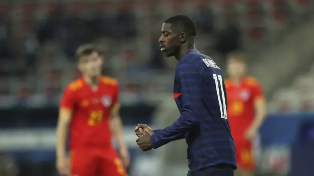 Marca: тренер «Барселоны» Хави поставил ультиматум агенту Дембеле