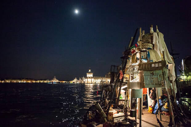 swimming-cities-of-serenissima-artnaz-com-24