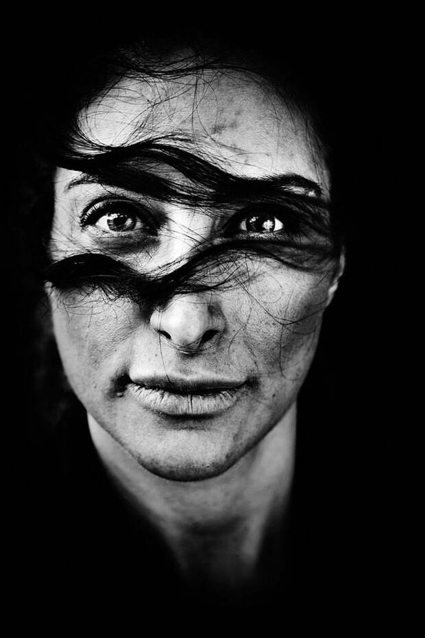 Лучшие фотографии мира на конкурсе World Press Photo 2012