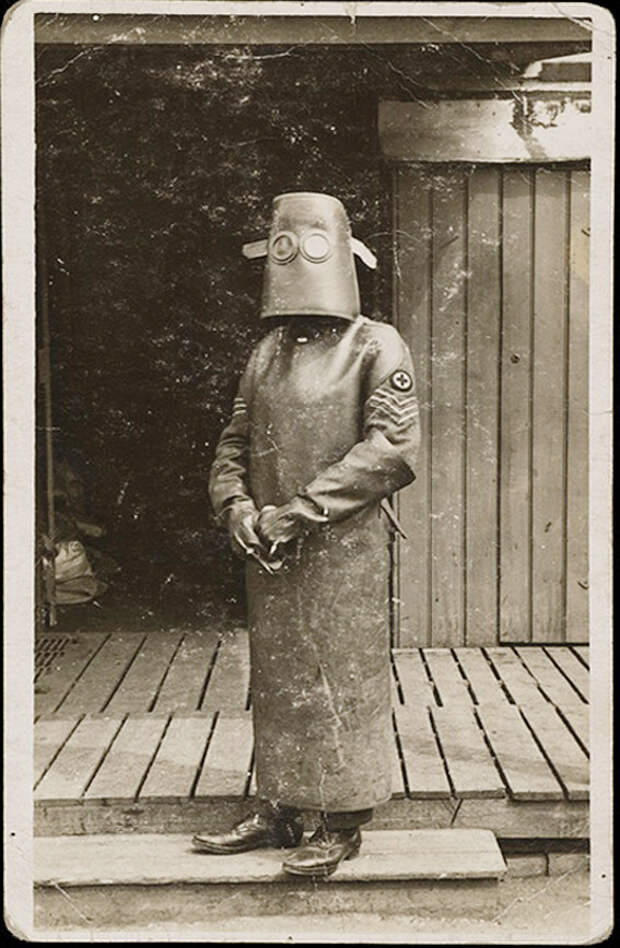 23. Костюм медсестры из рентген-кабинета во время Первой мировой войны, Франция, 1918 год медицина, прошлое