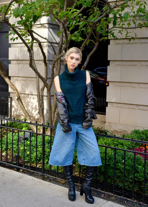 culottes and leather jacket banana republic, ootd, style blog, leather jacket, culottes, denim, turtleneck, style blog