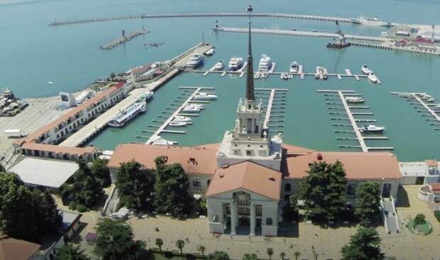 Сочинский морской порт был выставлен на аукцион во второй раз после провала первого аукциона.