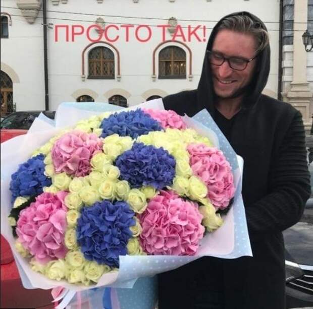 Бузова проигнорировала подарок экс-избранника