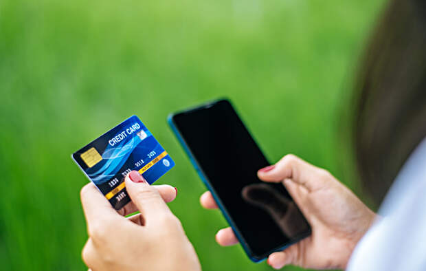 Центробанк сообщил о юристах-мошенниках, предлагающих полностью списать долги