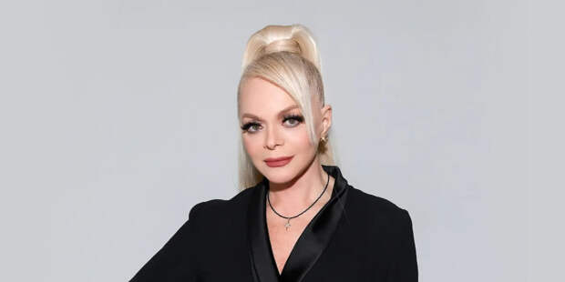 Рыдает по ночам: продюсер рассказал о тяжелом состоянии Ларисы Долиной