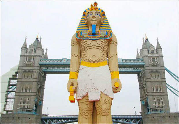 Самые грандиозные сооружения из LEGO