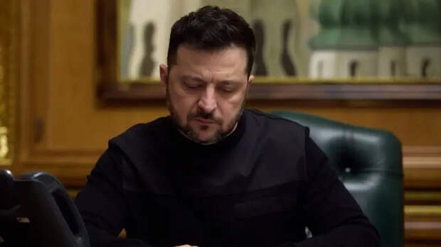 «Сам себя загнал в угол»: как Зеленский превратился в «шестерку» глобалистов