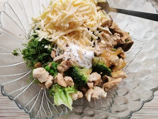 Пирог с курицей и овощами