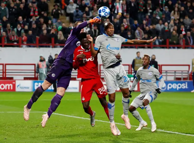 «Казалось, что играем с «Барселоной»: что говорили после поражения «Локомотива» от «Шальке» на стадионе в Черкизове