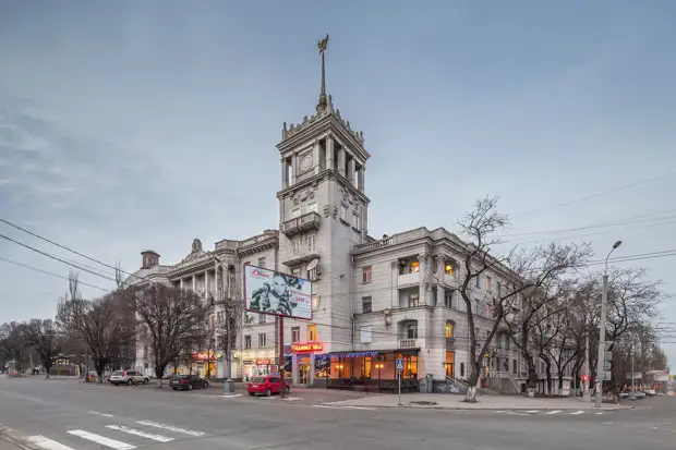 Украинская сторона заявила о работе гумкоридора Мариуполь — Запорожье