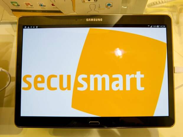 BlackBerry SecuTablet - планшет с высокой степенью защиты (3 фото) BlackBerry SecuTablet - планшет с высокой степенью защиты (3 фото)