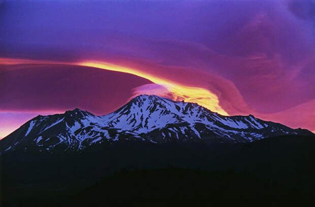 Mt-Shasta-Sunrise