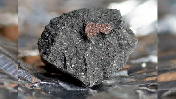 Несколько осколков упавшего метеорита найдены в Великобритании