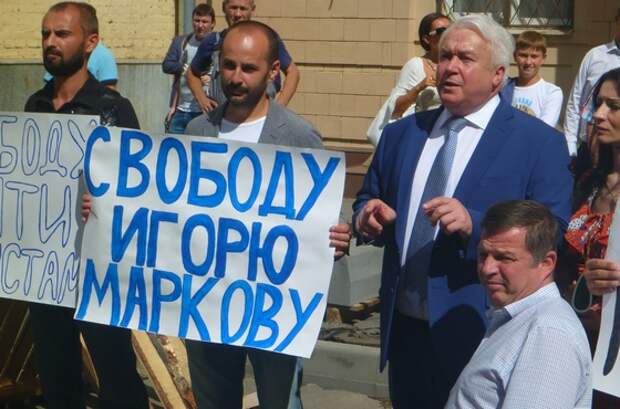 Первая международная акция Комитета спасения Украины