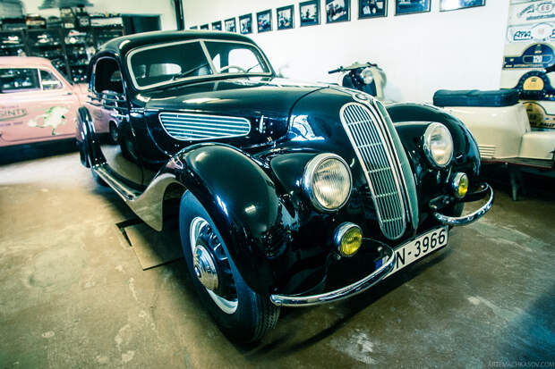 В гостях у латвийского реставратора старых автомобилей олдтаймер, реставратор, реставрация, старые автомобили