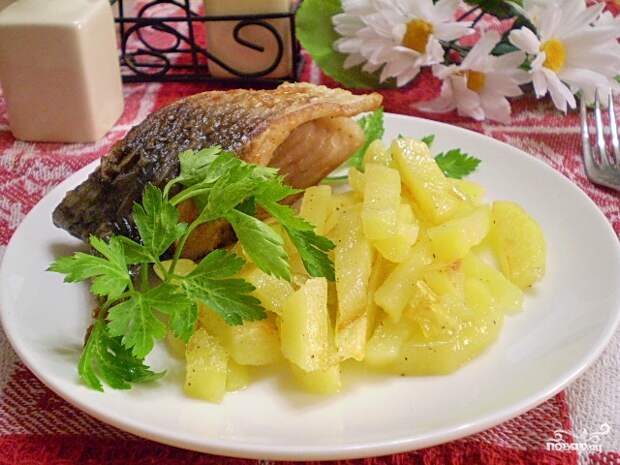 Жареная рыба с картошкой