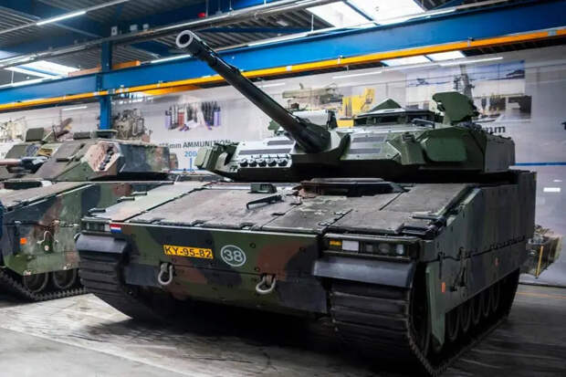 Бронемашины с большой огневой мощью: Нидерланды вооружают БМП CV90 противотанковыми ракетами